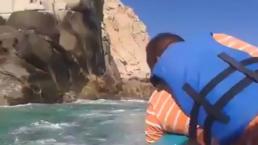 Guías turísticos realizan drámatico rescate en Los Cabos