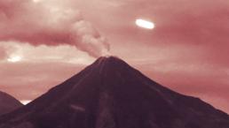 Captan extraño objeto volador en volcán de Colima | VIDEO